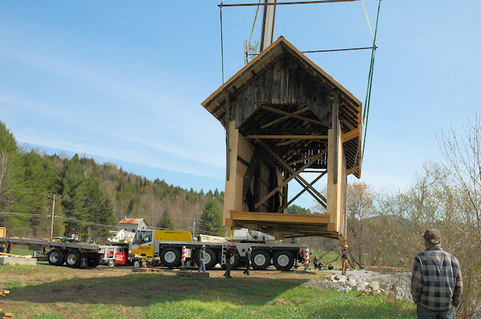 Martin Bridge. Photo by Joe Nelson
April 29, 2009