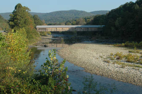 W. Dummerston Bridge. Photo by Richard StPeter, October, 2007