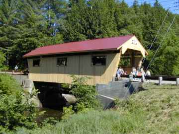 New Power House
Bridge. Photo by Joe Nelson, June 29, 2002