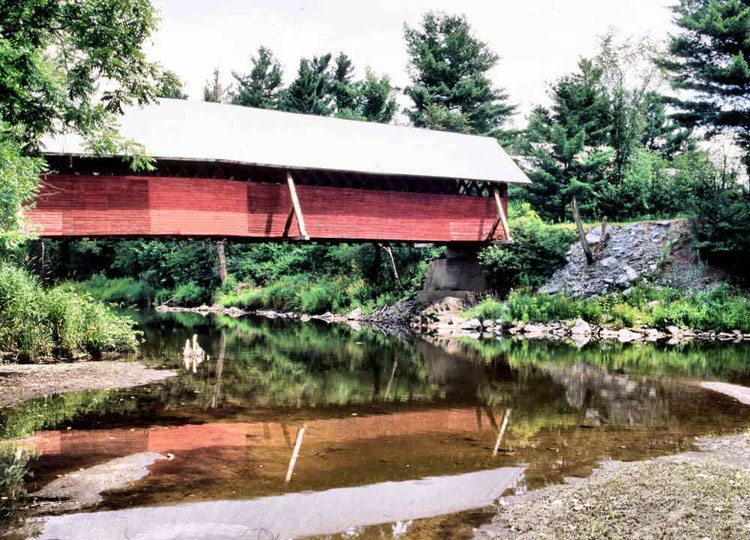 Schoolhouse Covered Bridge