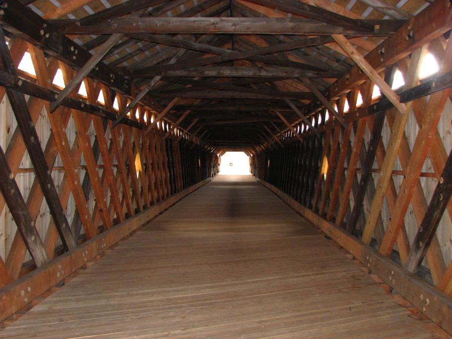 Scott covered bridge interior