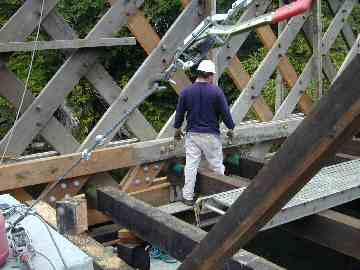 Comstock Bridge. Photo by Joe Nelson, August 28, 2003