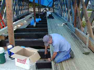 Comstock Bridge. Photo by Joe Nelson, Sept. 15, 2003