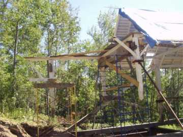 Greenbanks Hollow Bridge. Photo by Mert Leonard, Aug 31,
2002.