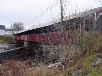 Haverhill-Bath Covered Bridge. Photo submitted by Sean T. James 8-14-02