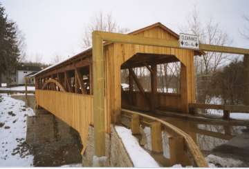 Knapps Bridge [WGN PA-08-01] Built in 1853 using the Burr Truss to cross Brown’s
Creek near Luthers Mills, PA. Renovated in 2002.
Photo by Chuck and Nancy Knapp, March 21, 2003