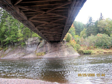 Smithtown Road Bridge. Photo by Tom Keating
September 25, 2009