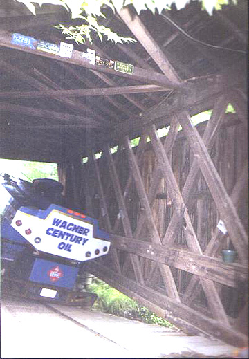 Lower Shavertown Bridge photo by Phil
Pierce, August 13, 2001