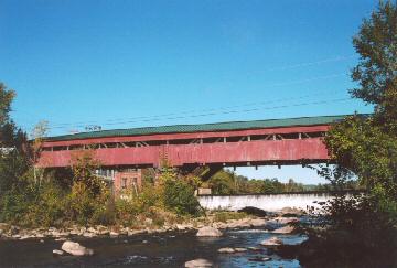Taftsville Bridge. Photo by Richard StPeter, September, 2003