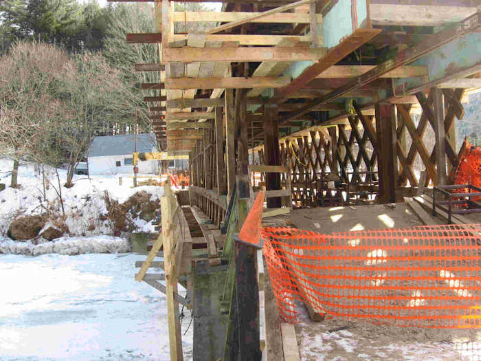 Worrall Bridge. Photo by Ray Hitchcock
February 8, 2010